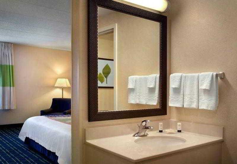 Fairfield Inn Portsmouth Seacoast Buitenkant foto
