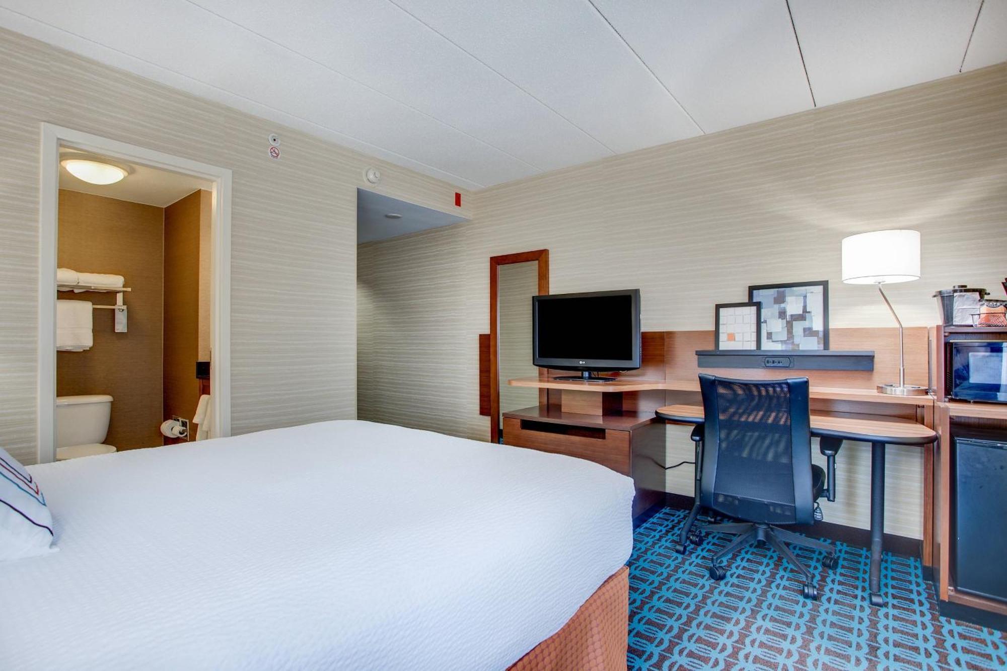 Fairfield Inn Portsmouth Seacoast Buitenkant foto