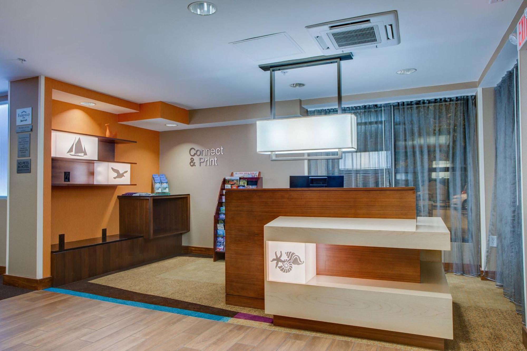 Fairfield Inn Portsmouth Seacoast Buitenkant foto
