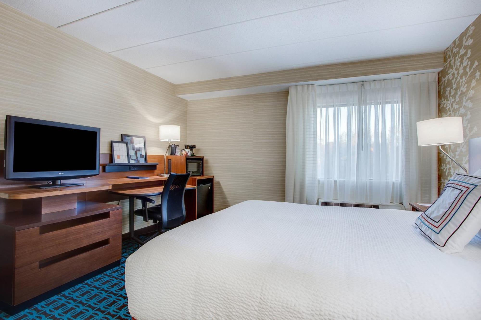 Fairfield Inn Portsmouth Seacoast Buitenkant foto